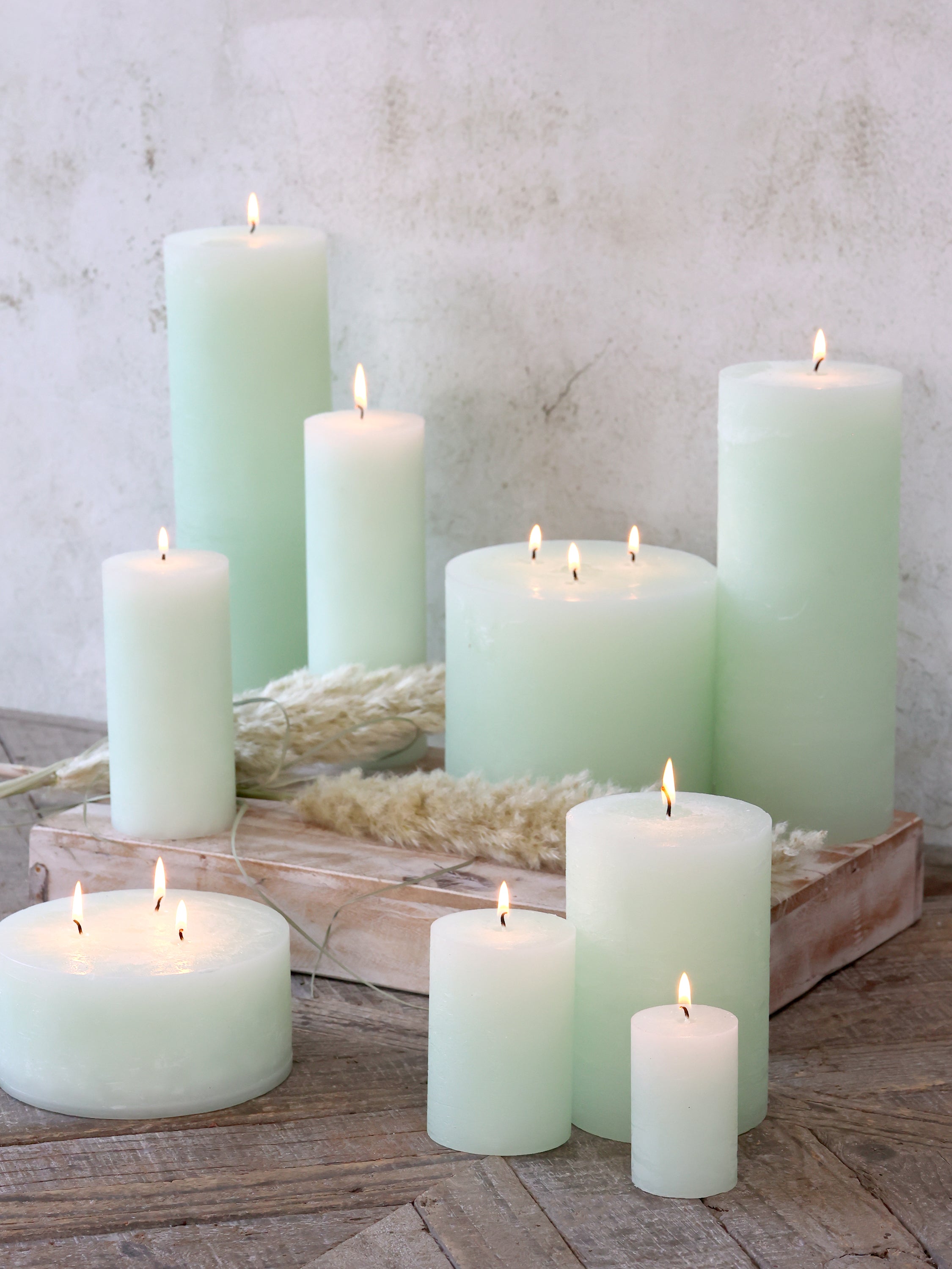 Chic Antique Macon verte Stumpenkerze, 60H, H15/D7 cm