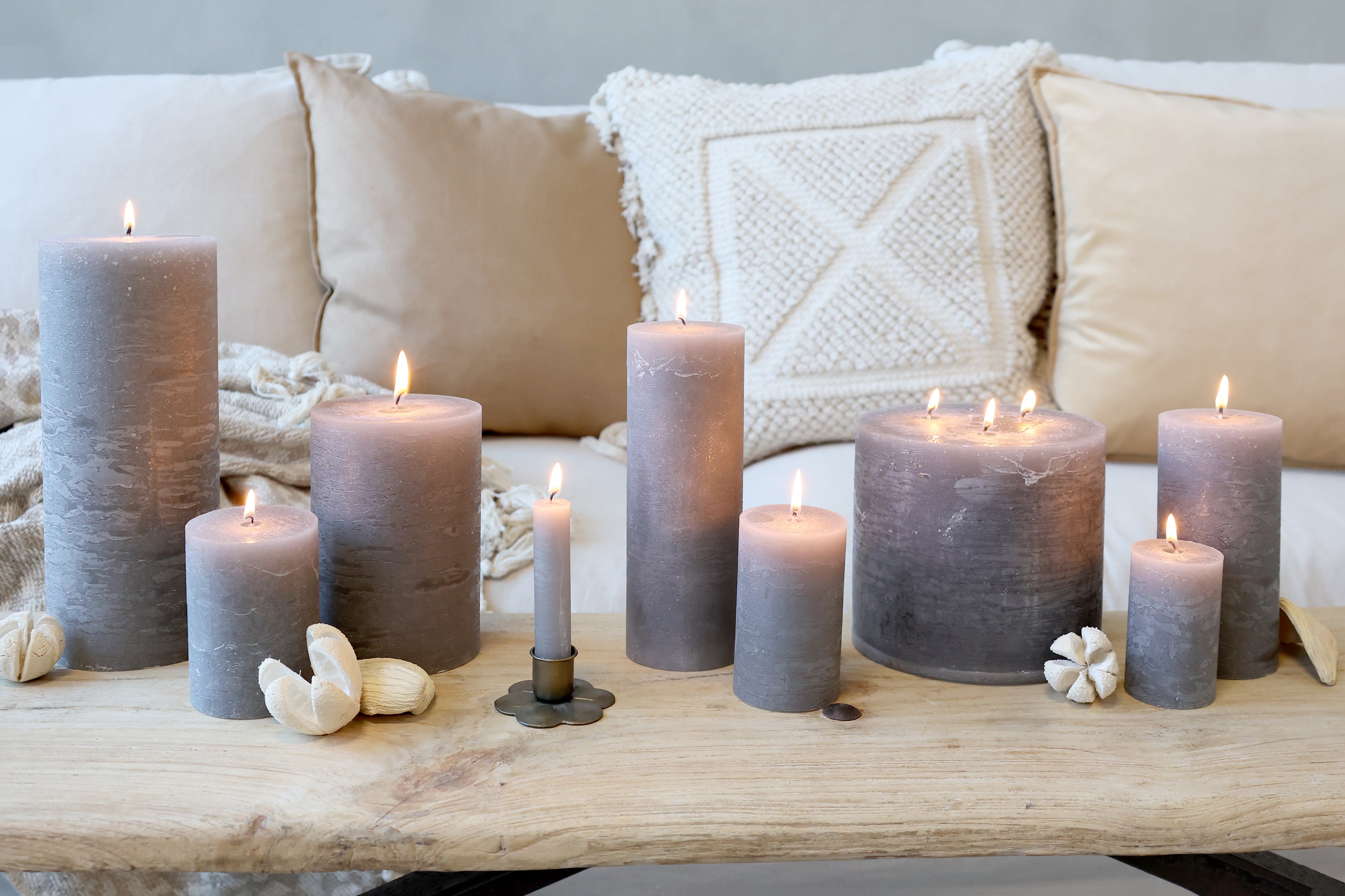 Chic Antique Macon Stumpenkerze Grau H10/D7cm