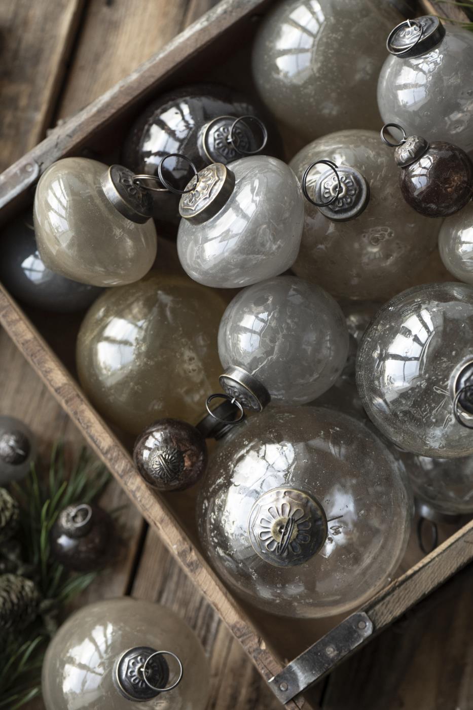Ib Laursen Tüte mit 8 gleichen Weihnachtskugeln mini - Farbe fog