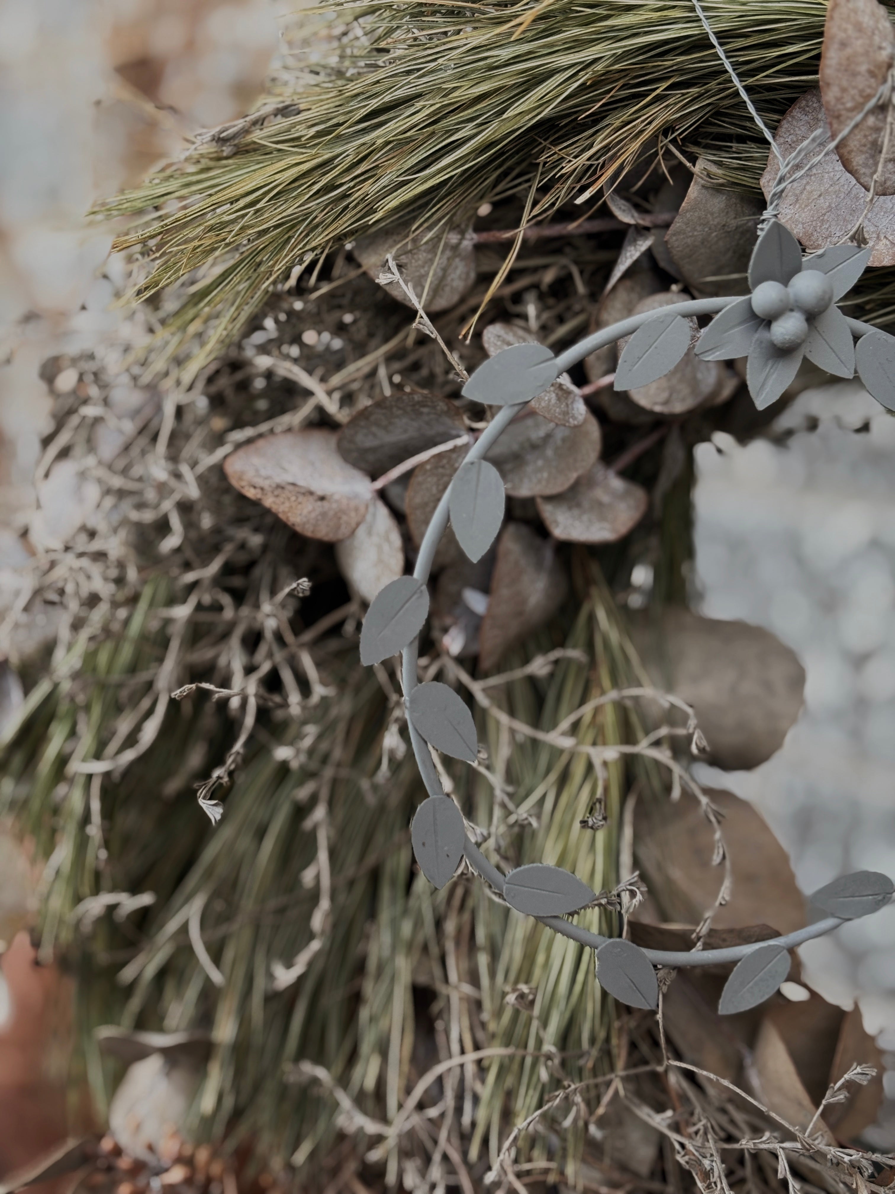 Madleys - kleiner Dekokranz aus Metall mit Blättern