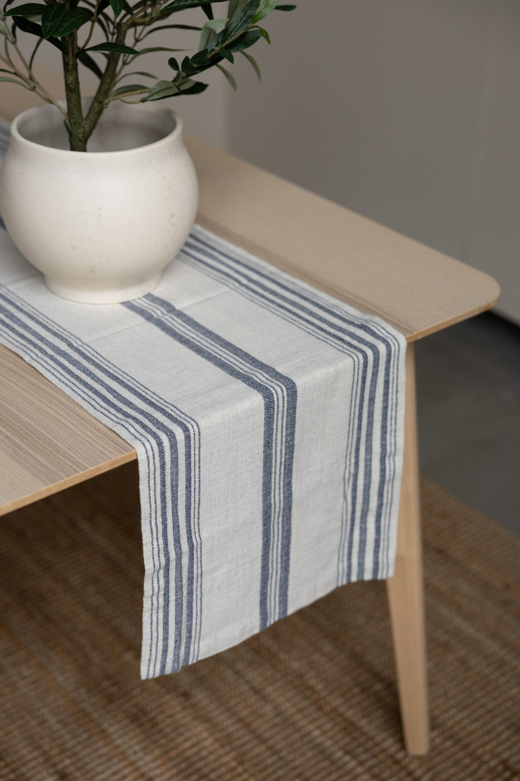 Storefactory Tischläufer "Karlevi" blau, klein 120x35cm
