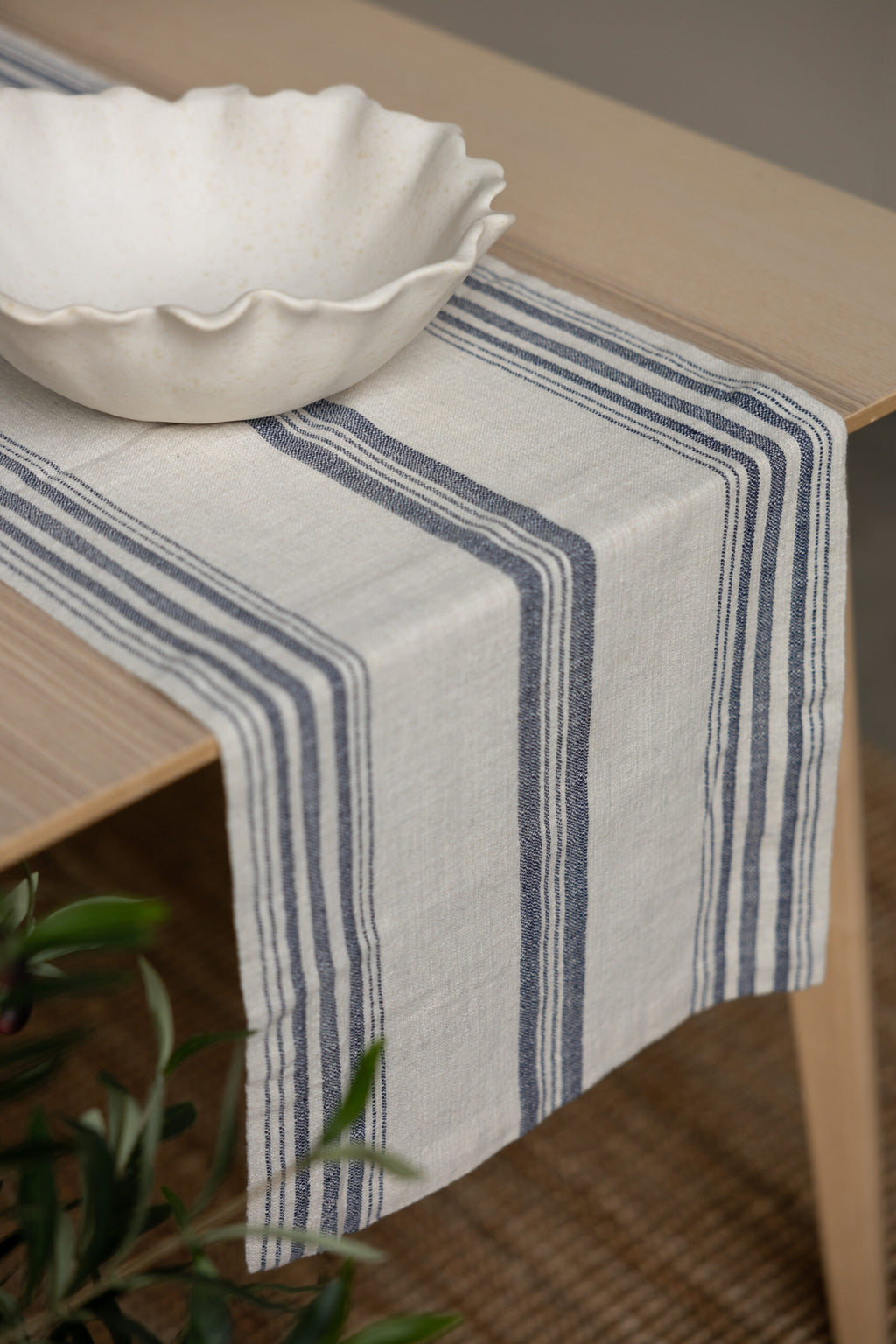 Storefactory Karlevi Tischläufer blau, groß 240 × 32 cm
