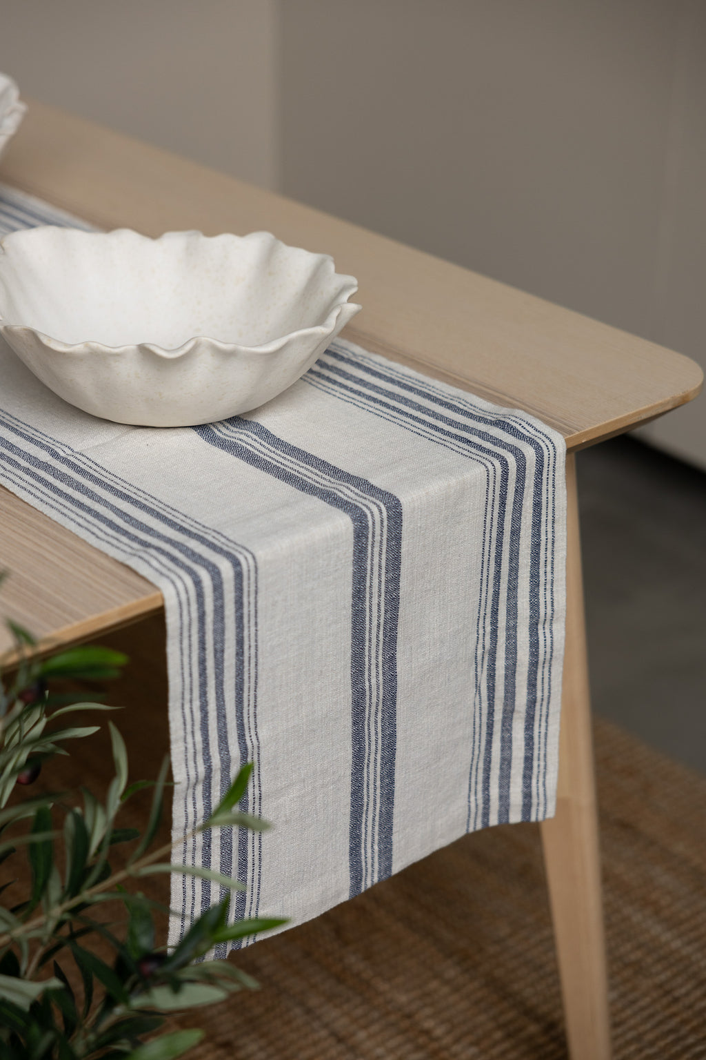 Storefactory Karlevi Tischläufer blau, groß 240 × 32 cm