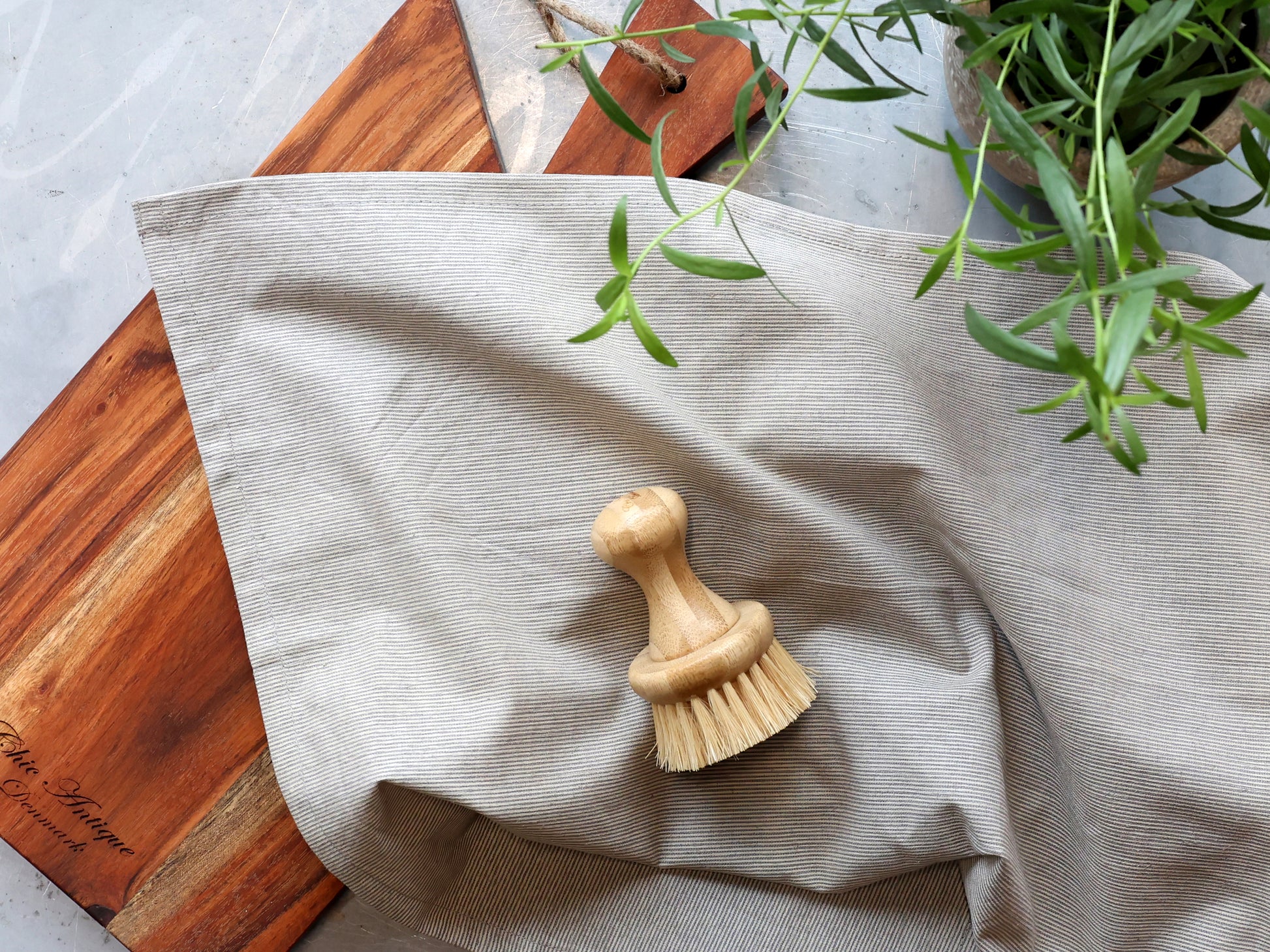 Chic Antique Éternel Geschirrtuch mit Streifen