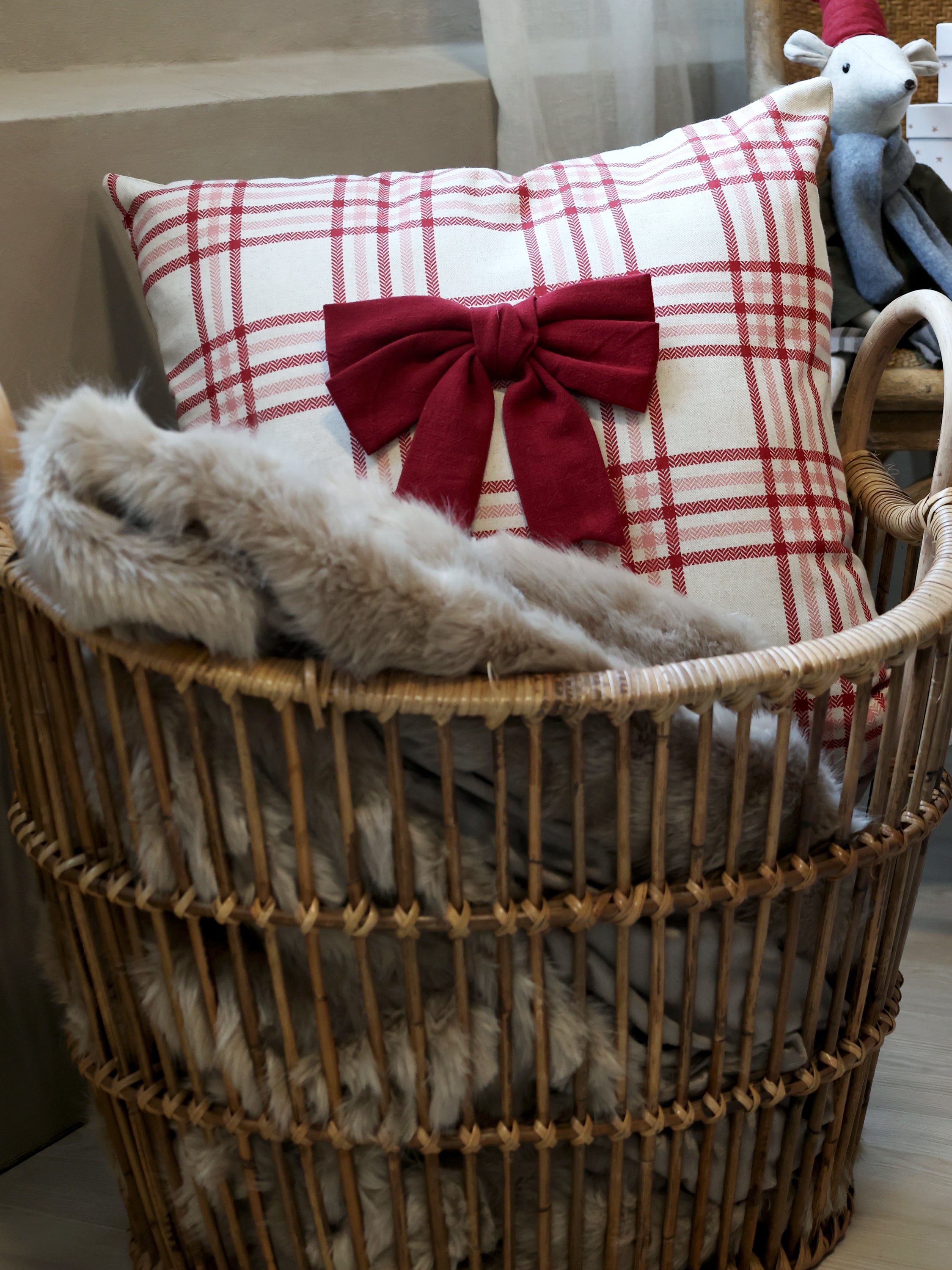 Chic Antique Kissenbezug rot mit Schleife - Handwäsche