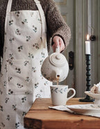 Strömshaga "Viola" Tasse, mit Blättermotiv