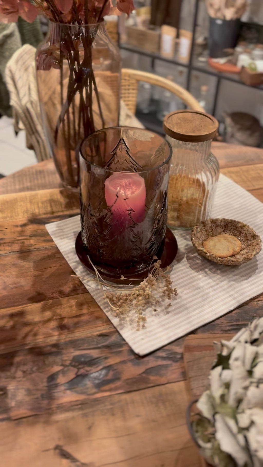 Kerzenglas/ Vase mit Tannenwald-Motiv, hoch, grau