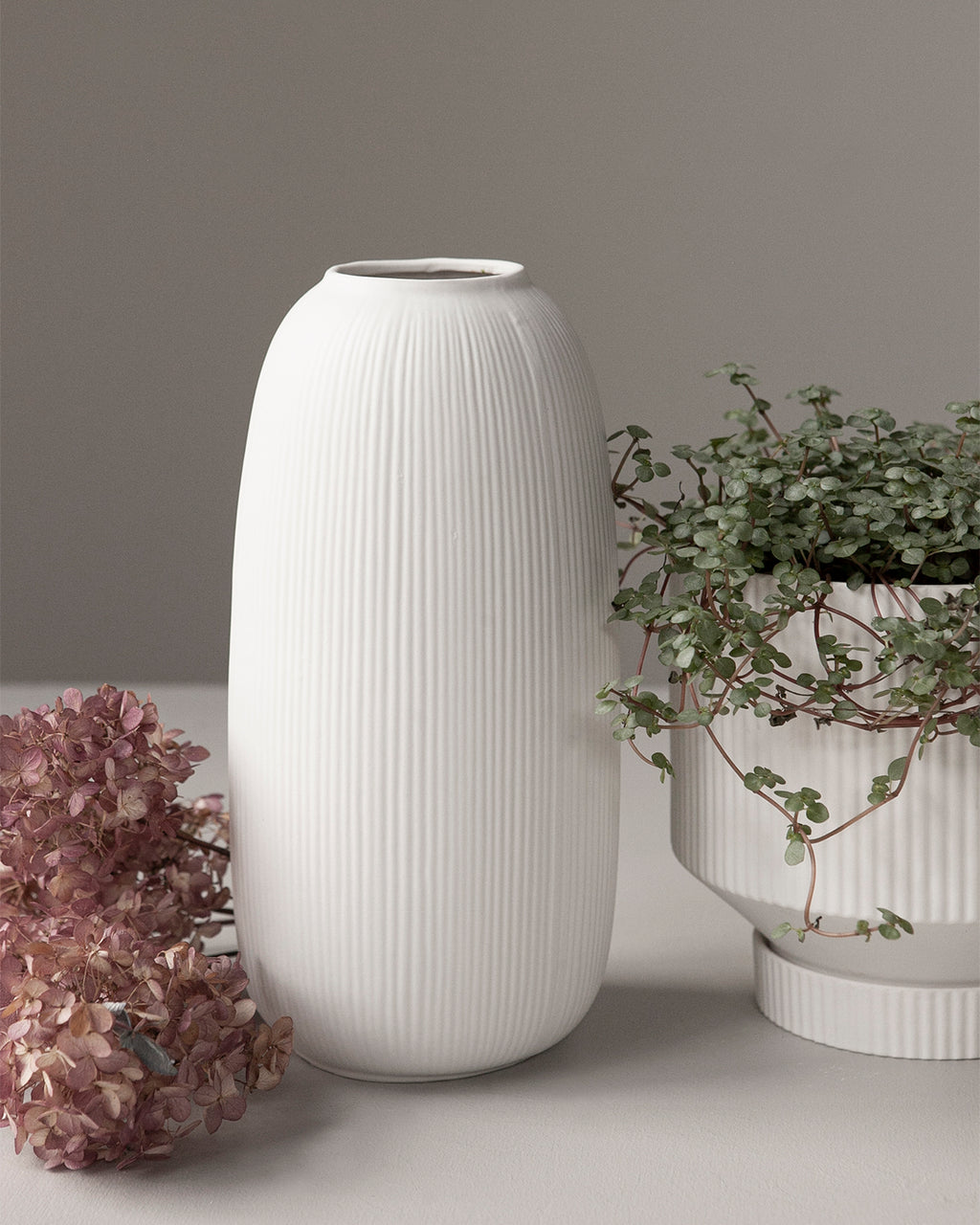 Storefactory Vase "Aby", weiß, aus Keramik, 12 x 12 x 25 cm