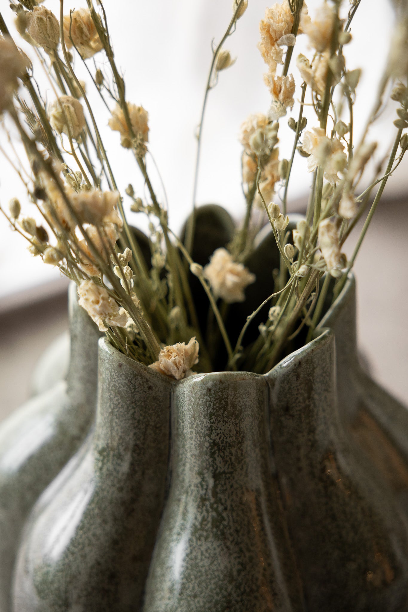 Storefactory Keramik Vase Ekebo, dunkles grün