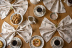 Strömshaga "Viola" Tasse, mit Blättermotiv