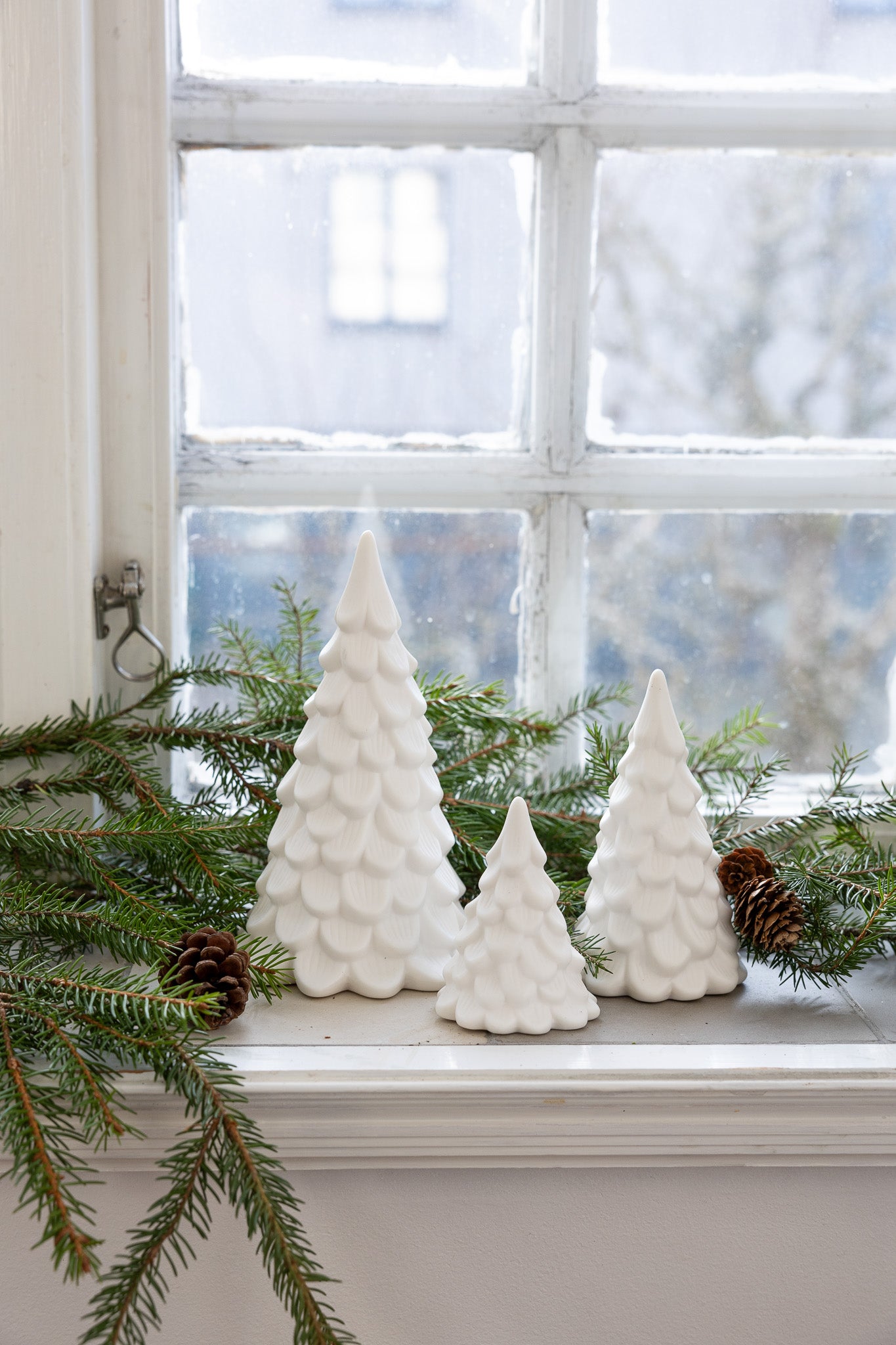 Storefactory Tannenbaum Norrskog - Größe medium, matt, weiß