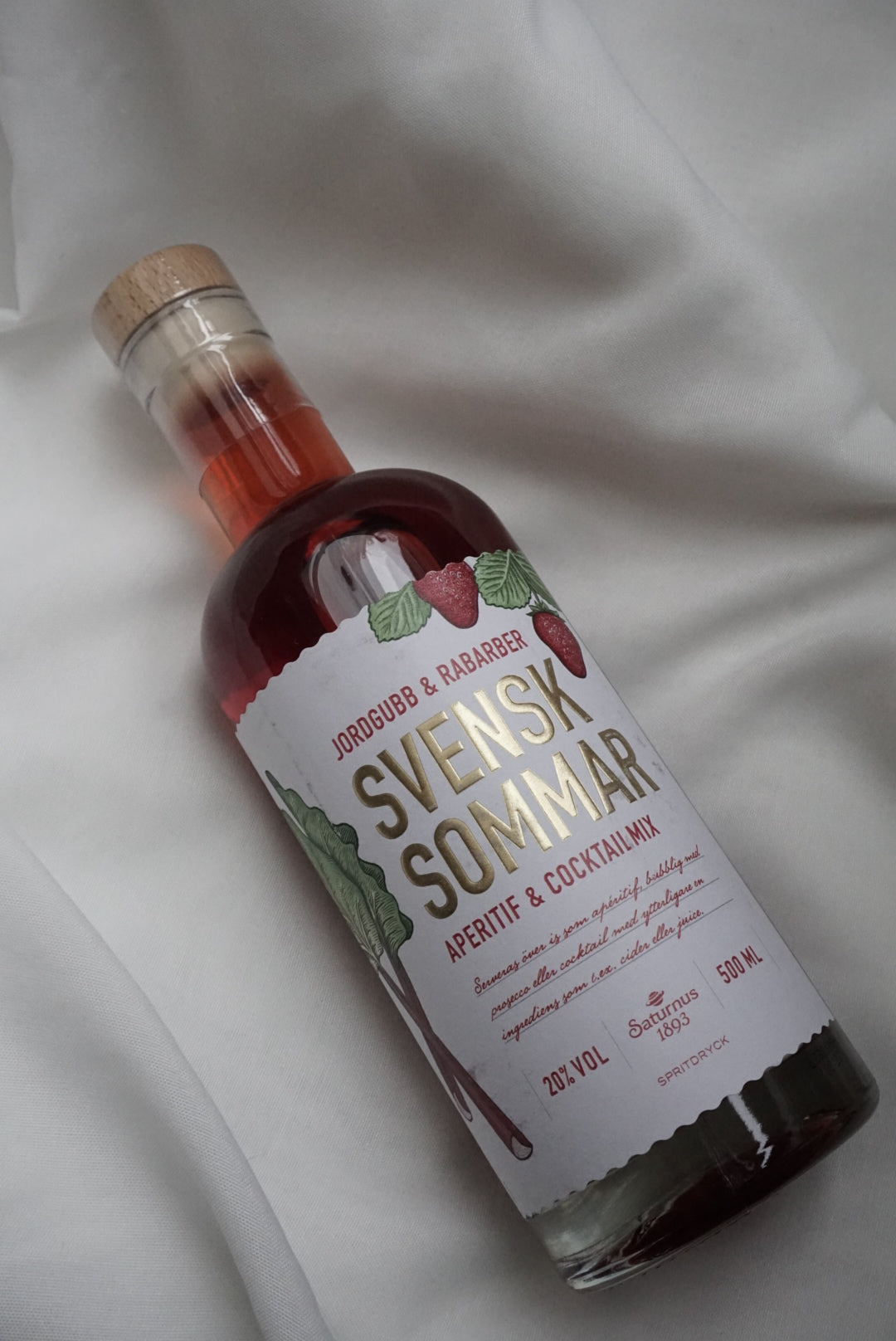 Saturnus Aperitif Svensk Sommar Aperitif - 20% vol., 500ml Sorte: Erdbeere/ Rhabarber