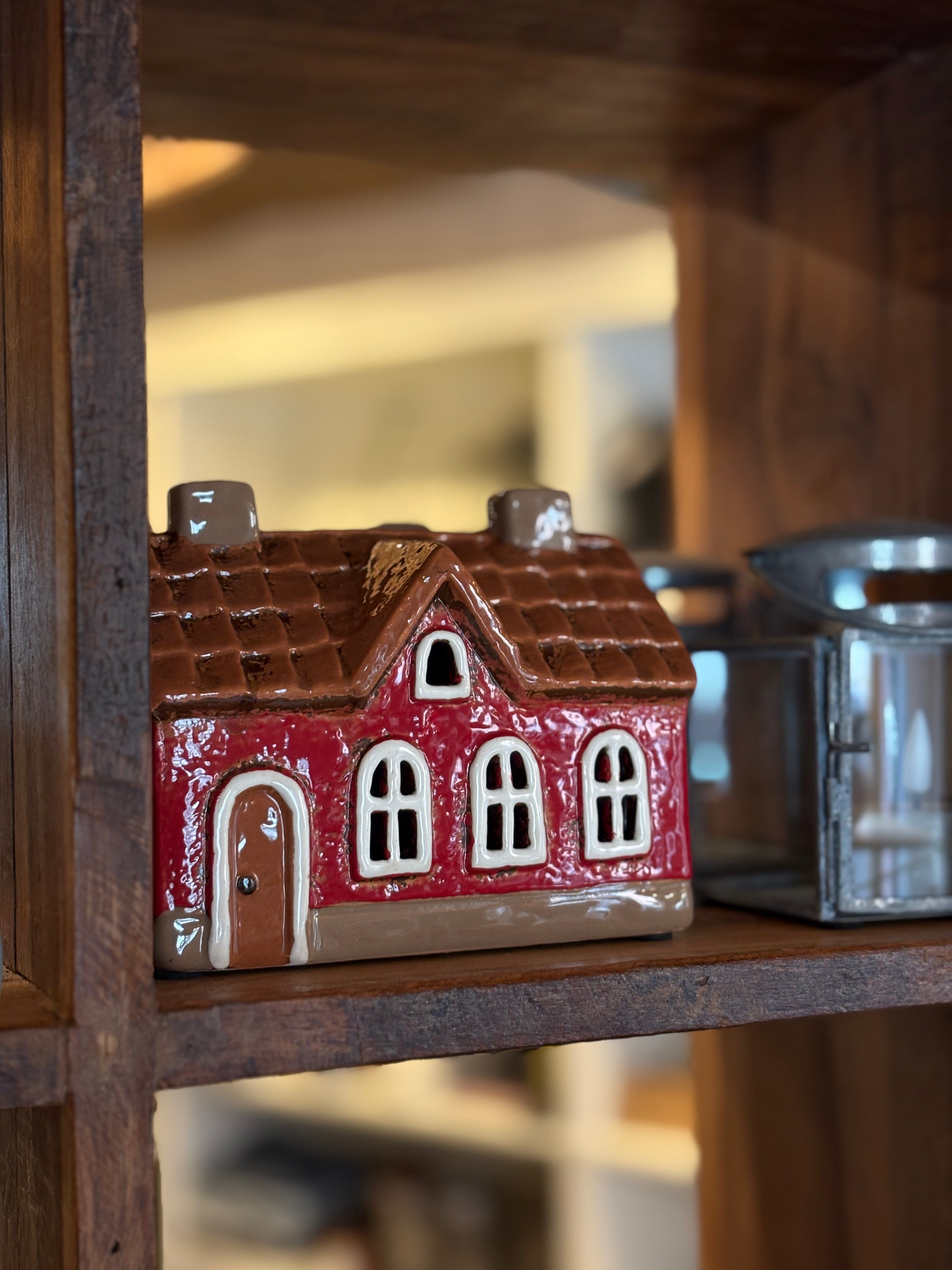 Det Gamle Apothek Lichthaus rot