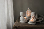 Majas Cottage Yoga-Mönche in 3 Varianten