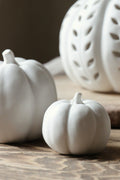 Majas Cottage Kürbis Keramik weiß