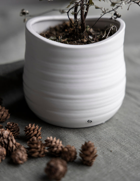 Storefactory Blumentopf Sjötorp - aus Keramik, weiß