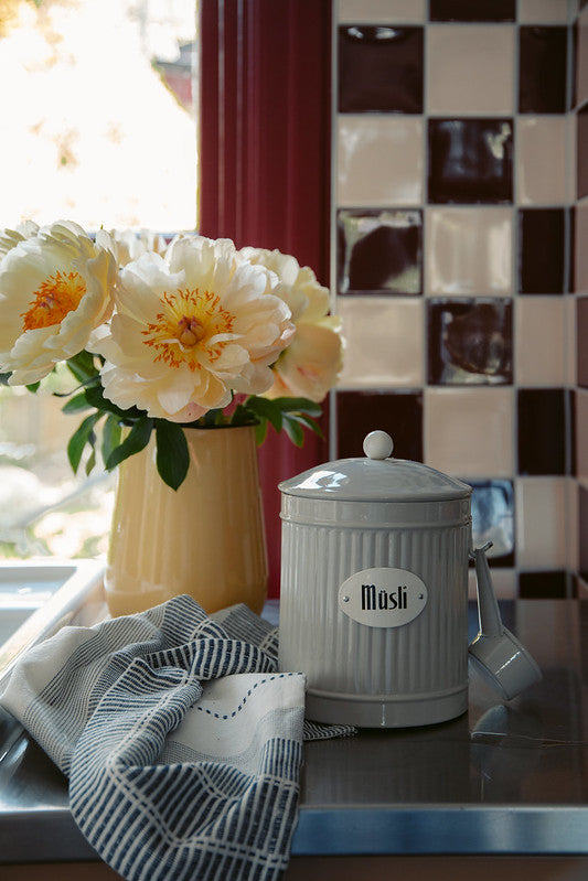 Strömshaga "Hugo" Dose Müsli, Farbe beige