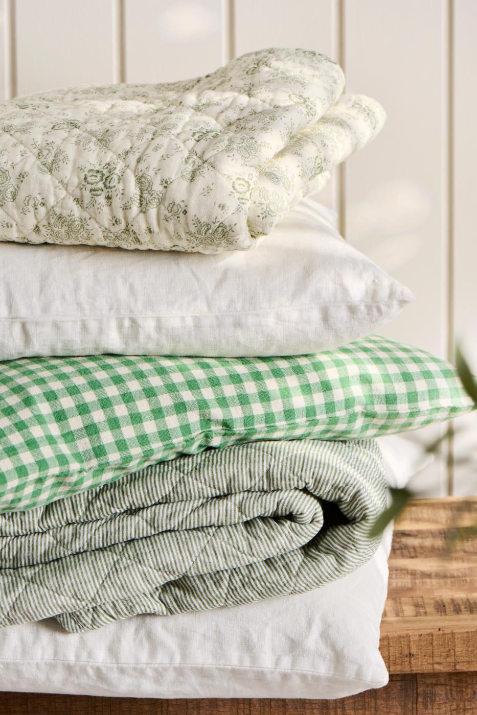 Ib Laursen Quilt staubig grün gestreift