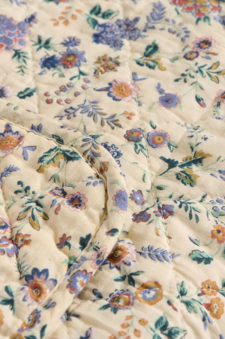 Ib Laursen Quilt / Decke mit lila und braunen Blumen