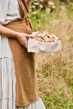 Ib Laursen Schürze mit Tasche cognac