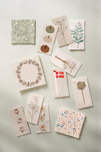 Ib Laursen Papierservietten „Kranz aus Doldenblüten“, Weiß/Beige (40 × 40 cm), 50 Stück