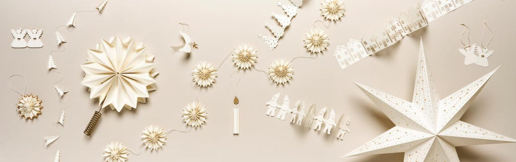 Weihnachtstischdekoration Tannenbäume