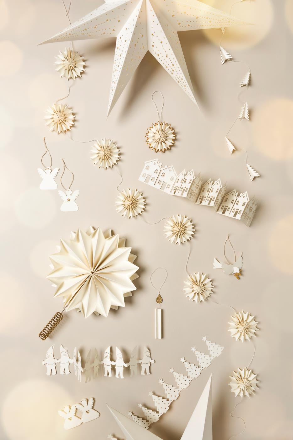 Weihnachtstischdekoration Tannenbäume