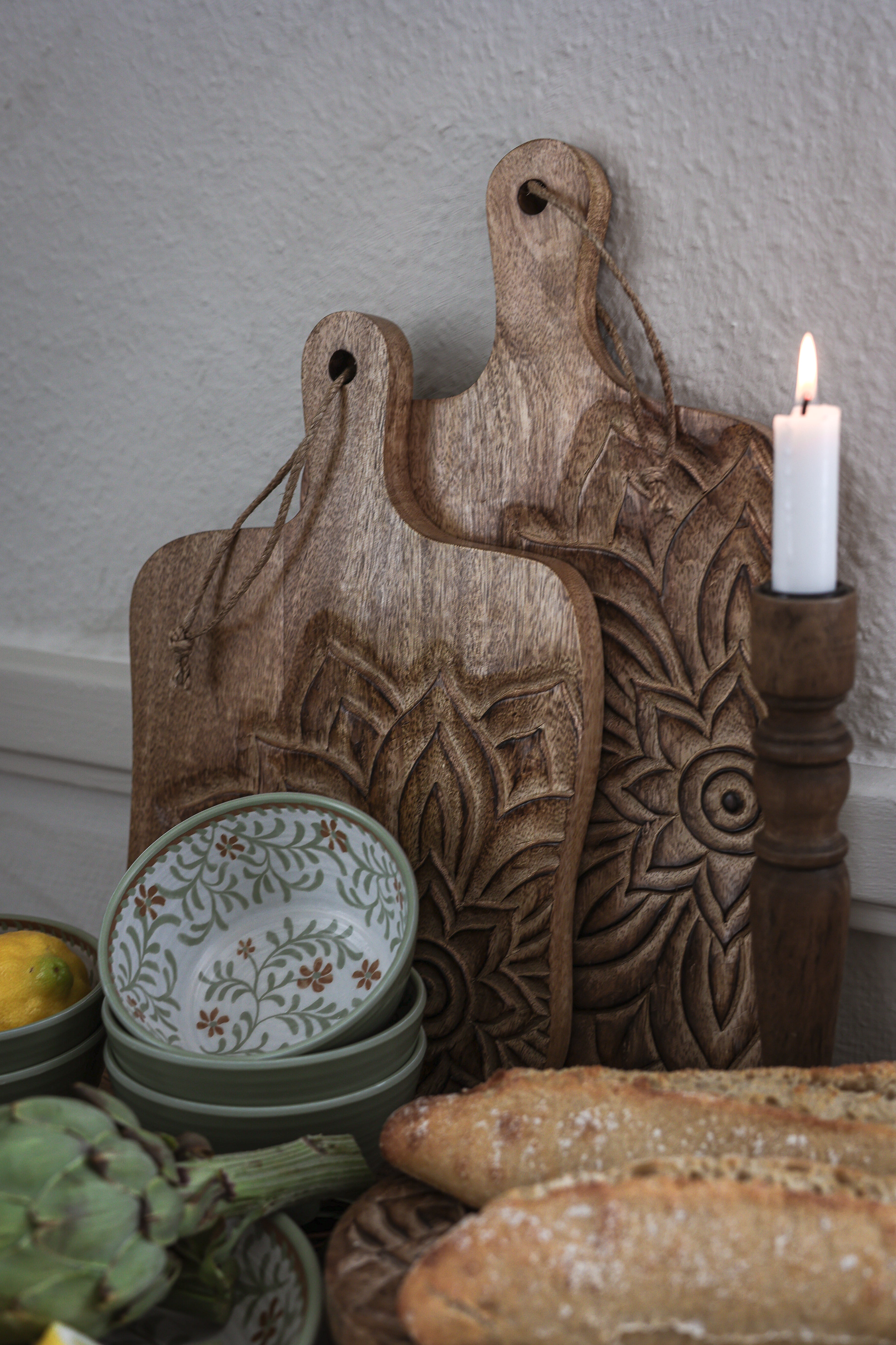 Majas Fleur Schneidebrett aus Akazienholz 35 x 24 x 2 cm
